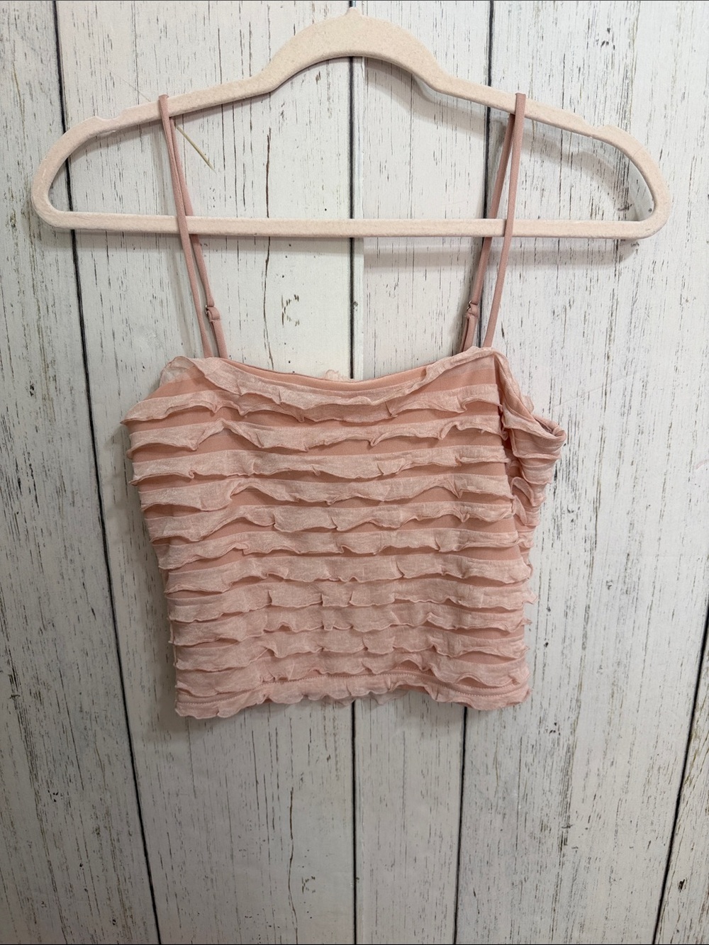 NWT Willow & Root Gossamer Pink Ruffled Tank Top